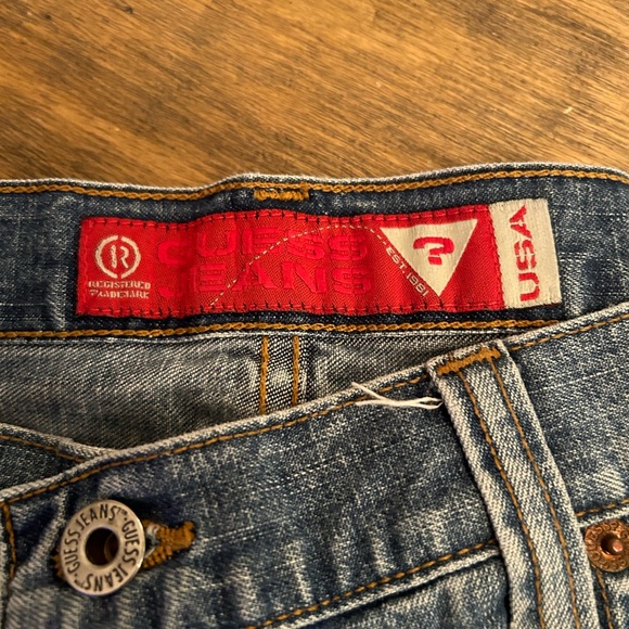 Men’s Vintage GUESS Red Triangle Logo denim shorts 34 - Picture 4 of 10